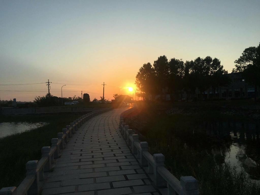 Qg Life 城中館 寵物親子釣魚人民宿 Jincheng Exterior foto
